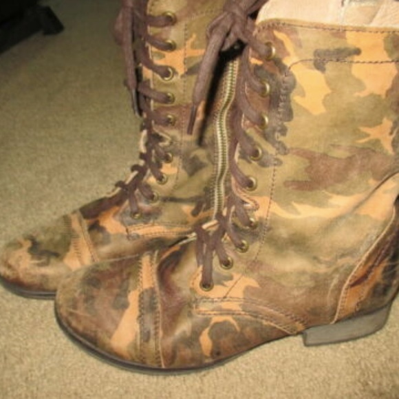 steve madden camouflage boots